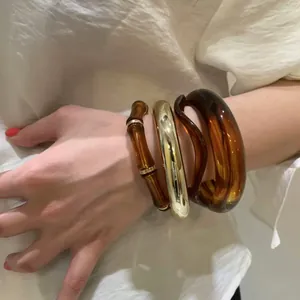 Onregelmatige Geometrische Acryl Amber Gouden Armring Set Voor Vrouwen Europese Mode Uniek Ontwerp Open Manchet Armband Sieraden Accessoire