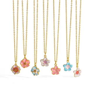 Collane in acciaio inossidabile placcato oro 18K con ciondoli a fiore in smalto colorato da donna