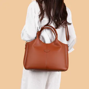 Vintage brown faux leather large capacity handbag for women with elegant top handles
