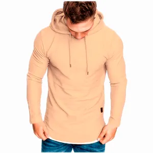 T-shirt décontracté à manches longues et capuche pour homme en beige uni coupe slim