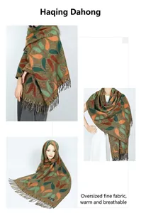 Châle écharpe jacquard à motif paisley rétro pour femme montrant divers styles de port