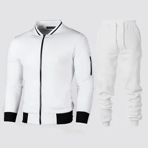 Survêtement matelassé blanc pour homme avec col et poignets côtelés noirs à fermeture éclair