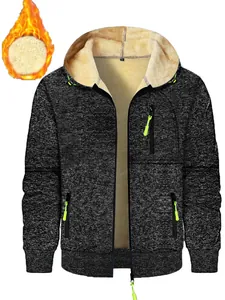 Herren Strickjacke mit Kapuze, extra dickem Fleece-Futter und neongrünen Akzenten.
