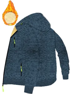 Detaillierte Makroansicht der blauen Herren-Strickjacke mit warmem Fleecefutter-Material