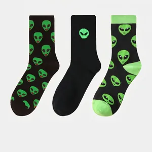 Men Novelty Alien Pattern Crew Socks Breathable Polyester Mid Calf Socks Casual Streetwear Fashion Socks For Daily Wear