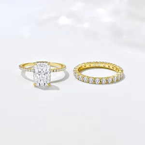 Detail view of gold-plated 925 silver rings with ice flower cut radiant zircon stones
