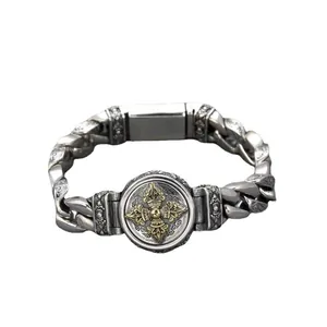 Bracciale rotante Vajra retrò stile etnico per uomo con fini incisioni in metallo