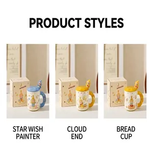 Lot de tasses en céramique avec couvercle et cuillère en trois designs différents