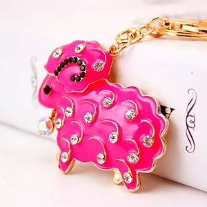 Porte-clés mouton rose mignon avec strass brillants pendentif de sac pour femme élégante