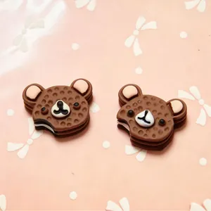 Two cute bear-shaped chocolate resin charms for DIY phone cases and hair accessories.
