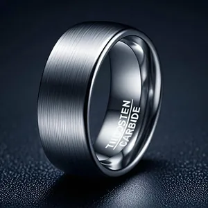 Anello minimalista in acciaio inossidabile argento spazzolato con superficie interna lucida