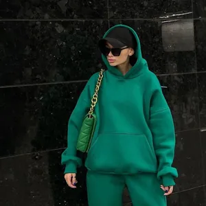 Leuchtend grüner Oversize-Trainingsanzug für Damen mit Kapuzenpullover und Jogginghose