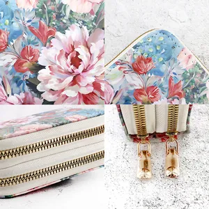 Elegant floral print double zipper wallet with large capacity card slots for women