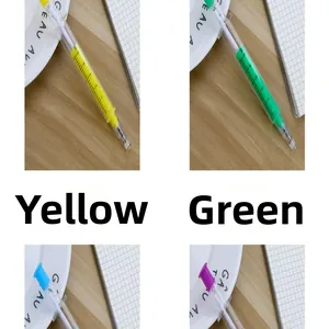 Vista dettagliata di penne gel creative a forma di siringa in quattro colori vivaci