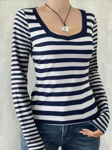 Women's classic blue and white striped slim fit long sleeve casual scoop neck T-shirt