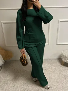 Casual dark green long-sleeve top and matching trousers two-piece set for women