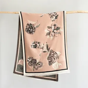 Damen Retro Floral Jacquard Schal Elegant Kaschmir-Imitat Schultertuch Lang Winter Warm Wrap Herbst Accessoire Für Damen Dress Up