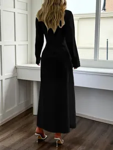 Elegante abito lungo nero a maniche lunghe per vacanze casual e moda autunno inverno