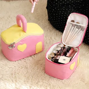 Trousse à maquillage mignonne en forme de maison à grande capacité et rangement pinceaux