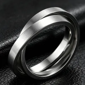 Bague Géométrique Entrelacée Acier Inoxydable Brossé Creux Bijoux Minimalistes Pour Hommes Couleur Argent