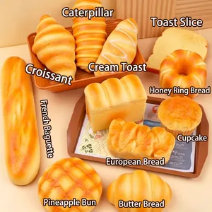 Sortierte realistische Simulationsbrot-Squishy-Spielzeuge wie Croissant Toast Baguette