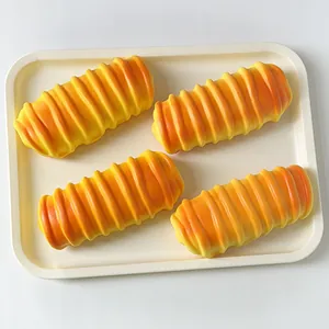 4er-Set realistische Croissant-Squishies zum effektiven Stressabbau und sensorischen Spiel.