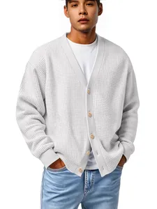 Cardigan en maille gaufrée blanche pour hommes avec boutons en bois, style décontracté