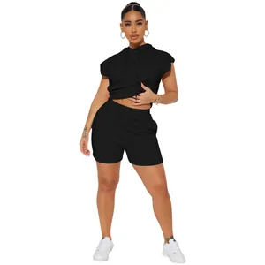 Fashionable women's black sleeveless hoodie and shorts casual two-piece streetwear lounge set