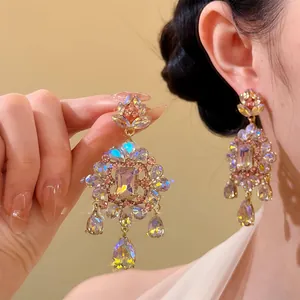 Luxurious Vintage Palace Style Flower Water Drop Pendant Earrings Rhinestone Inlaid Alloy Earrings For Women Banquet Party Jewelry Gift