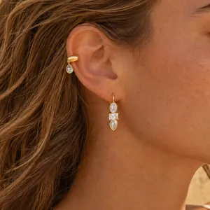 Orecchini a Cerchio in Acciaio Inossidabile Placcato Oro Con Strass per Donna Accessorio Gioiello Geometrico