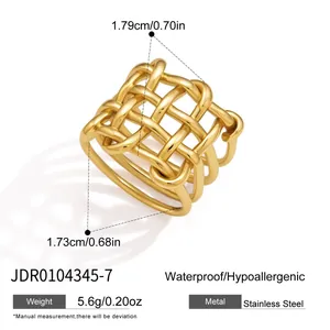Stainless steel woven ring detail with 1.79cm diameter and weight 5.6g information.