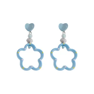 Pendientes colgantes de flores azules con forma de corazón estilo dopamina alegre