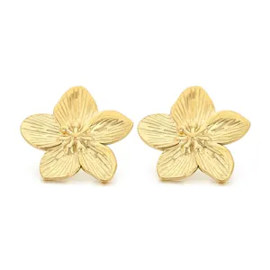 Elegant 18K gold plated stainless steel flower stud earrings with textured petals and pearls.
