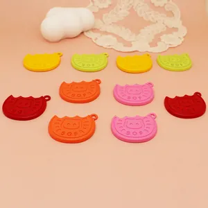 Vibrant colorful biscuit shaped zinc alloy pendants with pig nose design for DIY crafts