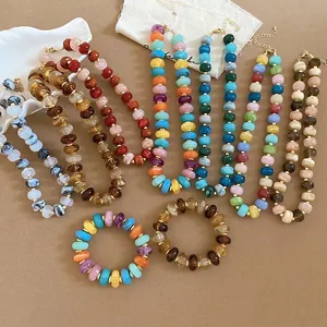 Ensemble collier et bracelet en perles acryliques style Maillard pour femmes chic