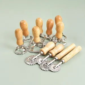 Ravioli Cutter Stamp Cookie Mold Zinc Alloy With Wood Handle Fluted Edge Pasta Maker Tool For Kitchen Baking