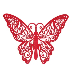 Vue détaillée de la décoration papillon rouge découpée au laser pour les mariages
