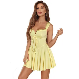 Elegantes hellgelbes Retro Sommer Minikleid mit Spitzenbesatz und Korsett-Mieder
