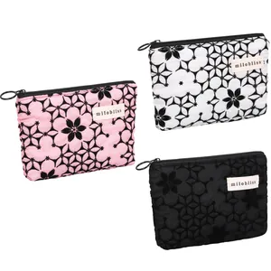Portable floral print makeup bag set with zipper and ring pull