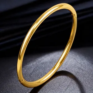 Minimalistischer Titanstahl-Armreif Für Damen 18K Vergoldet Rund Oval Glatt Hochglanzpoliert Schnappverschluss Geometrischer Strass-Armreif Schmuck Geschenk