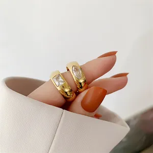 Trendy vintage gold plated titanium steel ring with a sparkling square crystal