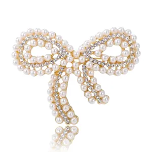 Broche Nœud en Alliage Künstliche Perle Fantaisie Avec Strass Scintillants Incrustés Épingle Papillon de Mode Pour Mariage Femmes Bijoux
