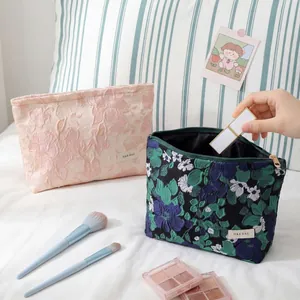 Trousses de maquillage brodées en coton et lin pour le voyage et le rangement de beauté