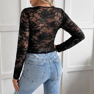 Top sexy a maniche lunghe in pizzo nero con dettaglio schiena trasparente e design elegante
