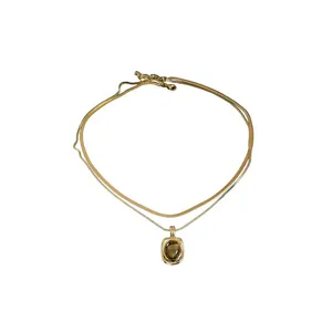 Collana a doppio strato placcata oro con pendente in occhio di tigre marrone vintage