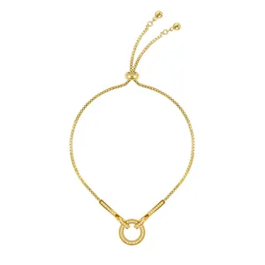 Pulsera bolo ajustable bañada en oro con círculo de circonitas micro-pavé para mujer