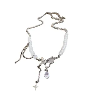 Collana a farfalla in argento con goccia di zircone e perline, stile trendy