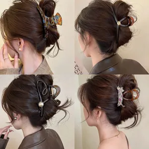 Pince à Cheveux Crabe Géométrique Vintage Marron pour Femmes Grande Pince en Résine Acrylique Motif Marbre Écaille de Tortue Accessoires Cheveux