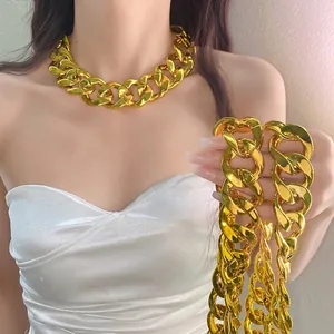 European Punk Chunky Chain Necklace For Women Luxury Acrylic Gold Plated Statement Clavicle Chain Hip Hop Jewelry Accessories