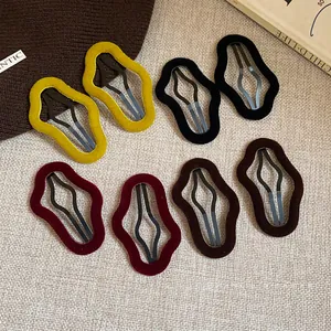 Autumn winter flocking irregular geometric hair clips set in various warm colors